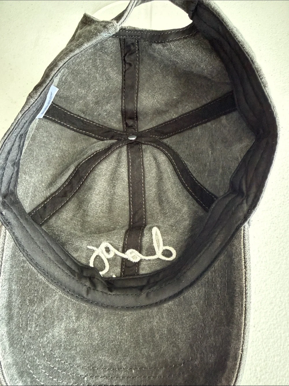 Dog Mom Embroidered Baseball Cap - Gray